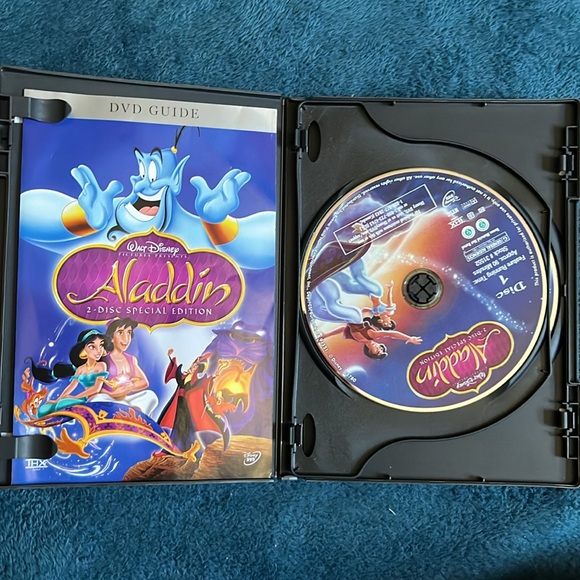 Walt Disney Aladdin 2-Disc Special Edition platinum edition dvd set - Picture 6 of 10